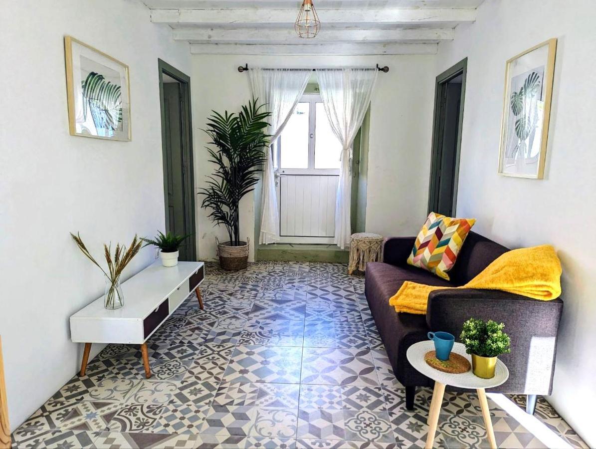 Cozy 3 Bedroom Home - Close To Beach Lourinha  Εξωτερικό φωτογραφία